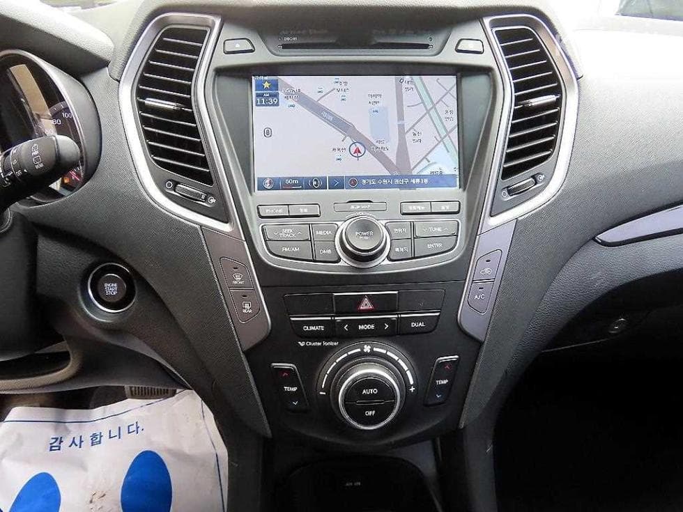 Hyundai Santa Fe DMHyundai R-engine 2.0 diesel 2WD PREMIUM Standard - 13