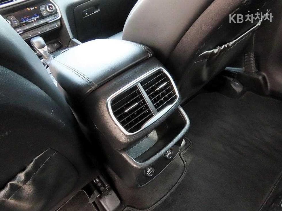 Hyundai Santa Fe TMDiesel 2.0 2WD Exclusive - 18