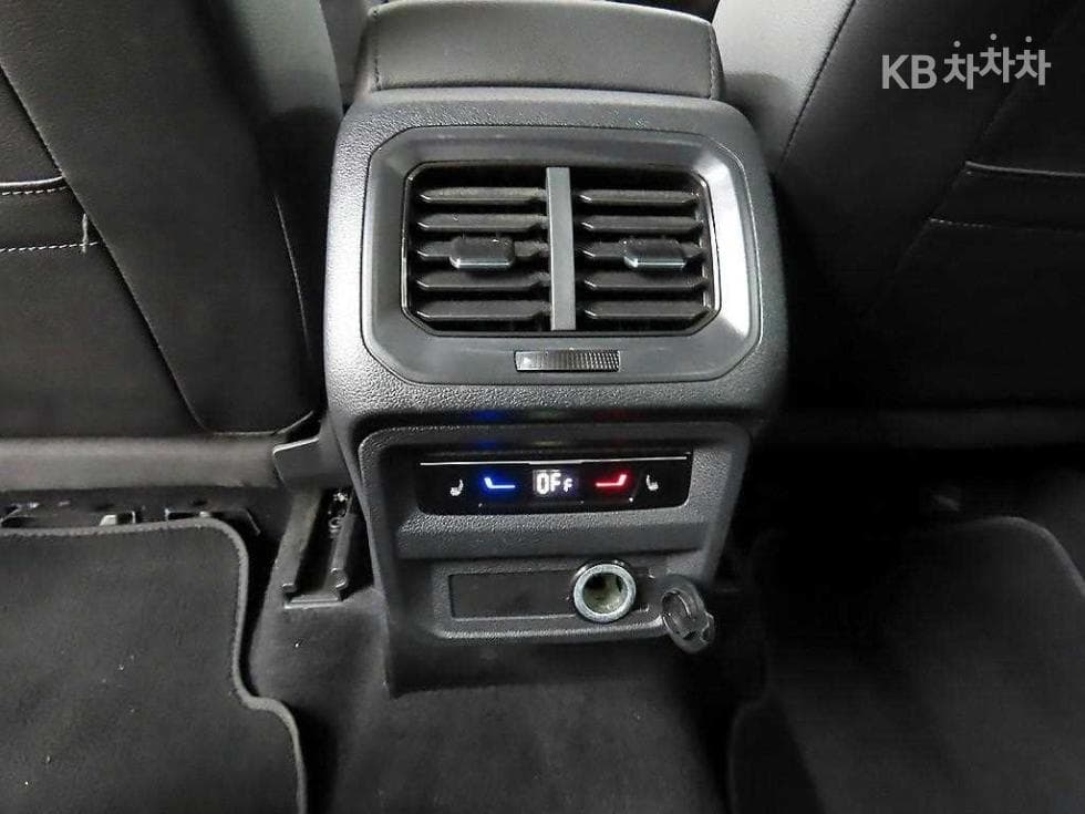 Volkswagen Tiguan Allspace2.0 Turbocharged Stratified Injection (VW) Prestige - 12