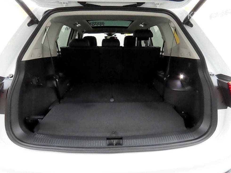 Volkswagen Tiguan Allspace2.0 Turbocharged Stratified Injection (VW) Prestige - 18