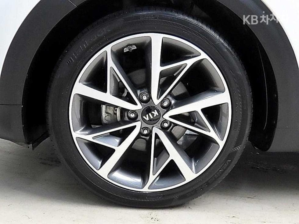 Киа The New (фейслифт) Ниро1.6 HEV Noblesse Специал (специален признак/издание) - 20