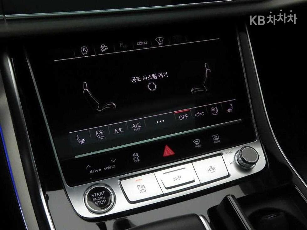 Audi New Q73.0 55 TFSI Quattro Premium - 9
