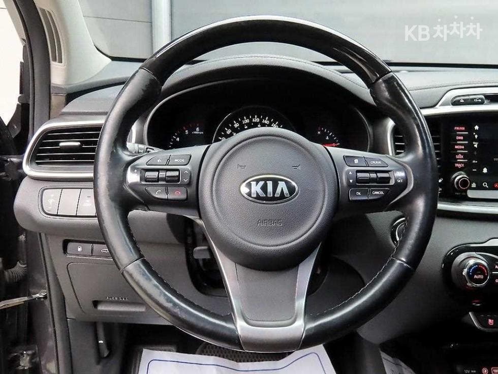 Kia All NewSorentoDiesel 2.0 2WD Noblesse Special (special feature/edition) - 9