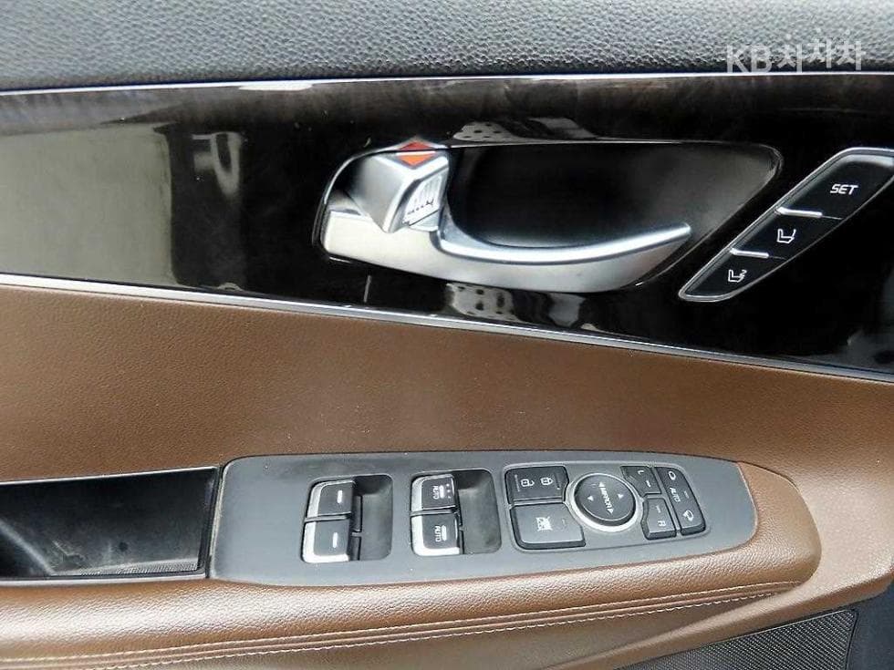 Kia All NewSorentoDiesel 2.0 2WD Noblesse Special (special feature/edition) - 11
