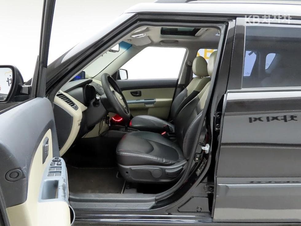 Kia Soul1.6 2U COOL - 8