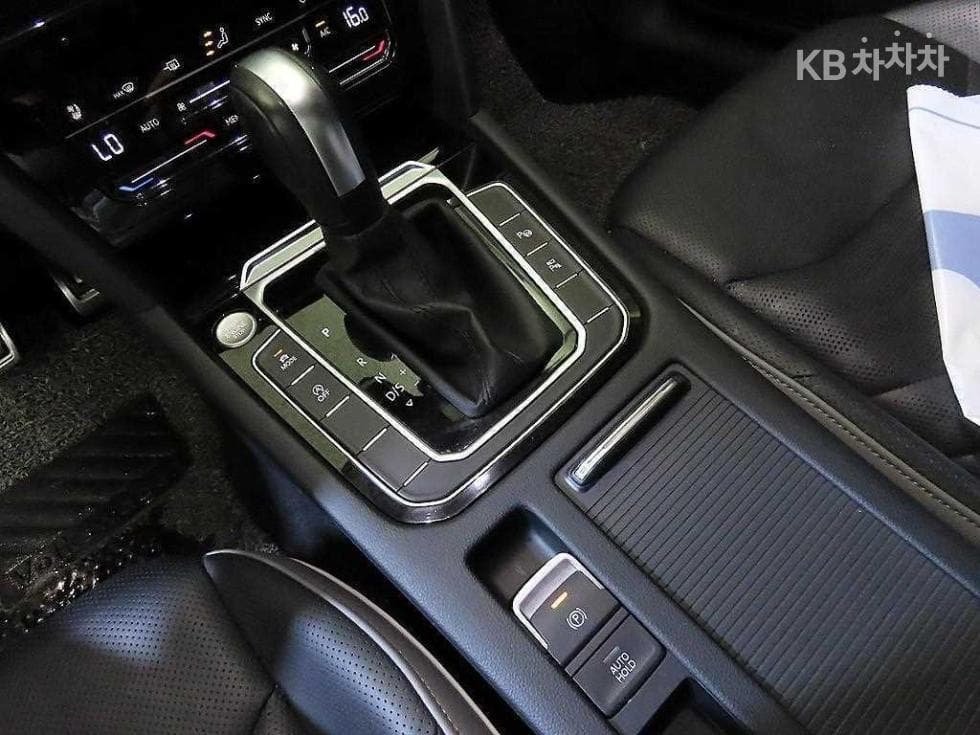 Volkswagen Arteon2.0 Turbo Diesel Injection Prestige - 12