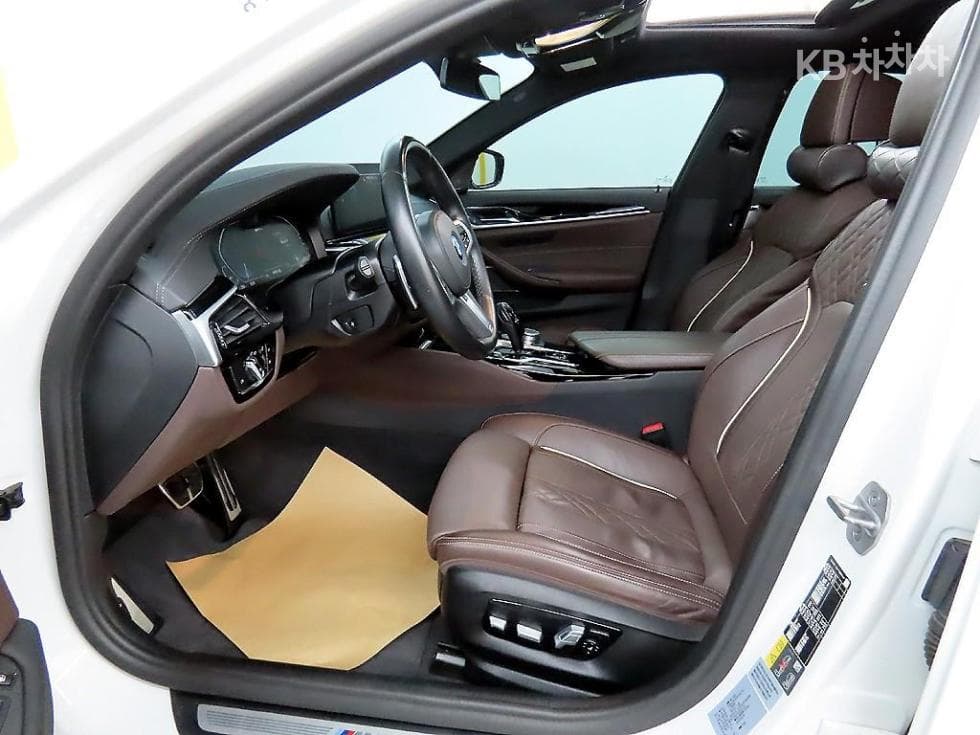BMW 올New5 Series (G30)530e M Sport - 5