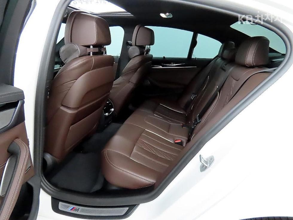 BMW 올New5 Series (G30)530e M Sport - 6