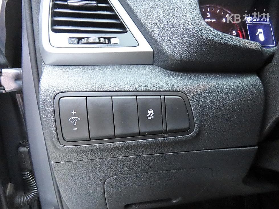 Hyundai All New TucsonDiesel(e-VGT R)2.0 2WD Modern - 12