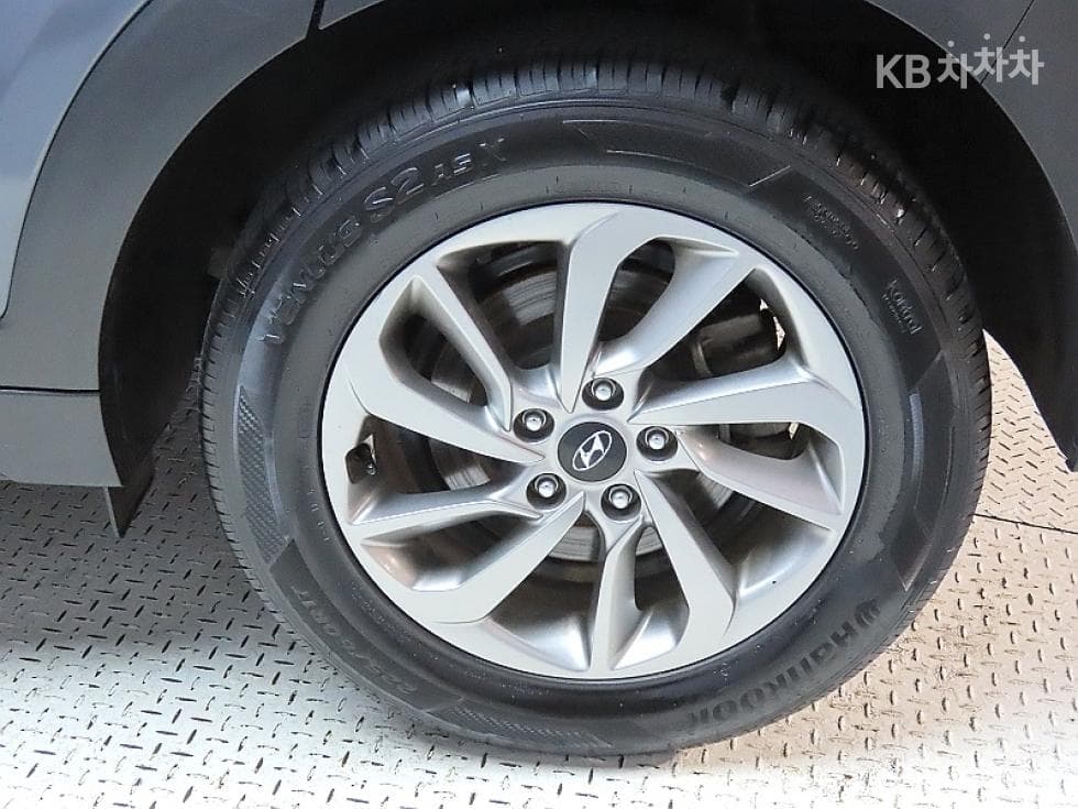 Hyundai All New TucsonDiesel(e-VGT R)2.0 2WD Modern - 20
