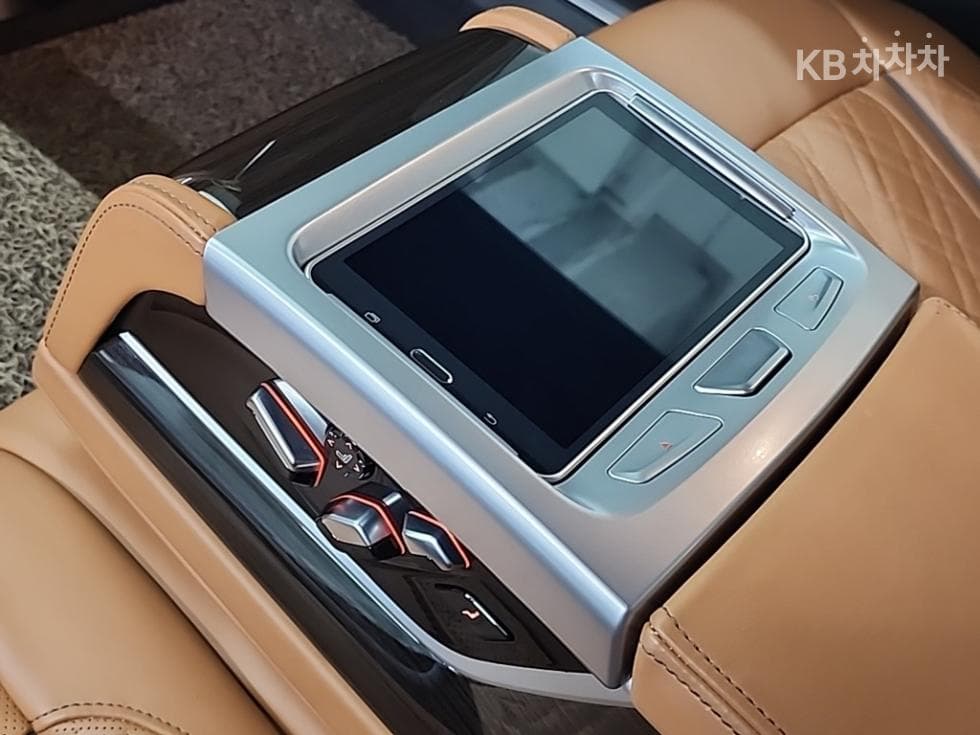 BMW 7시리즈 (G11)740Li xDrive Design Pure Excellence - 14
