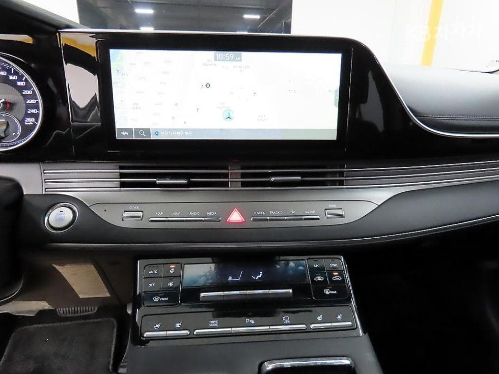 Hyundai The New (facelift) Grandeur (Azera)LPi 3.0 Premium - 14