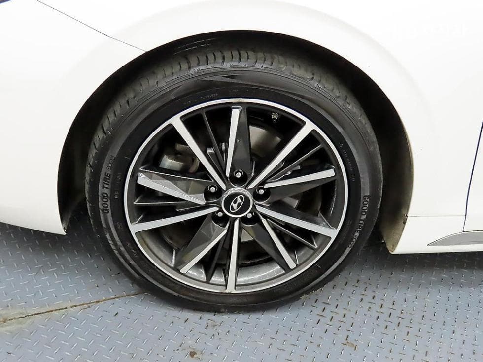 Hyundai The New (facelift) Grandeur (Azera)LPi 3.0 Premium - 20