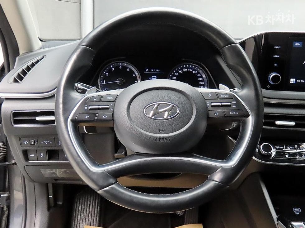 Хюндай Соната (DN8)2.0 Premium - 9