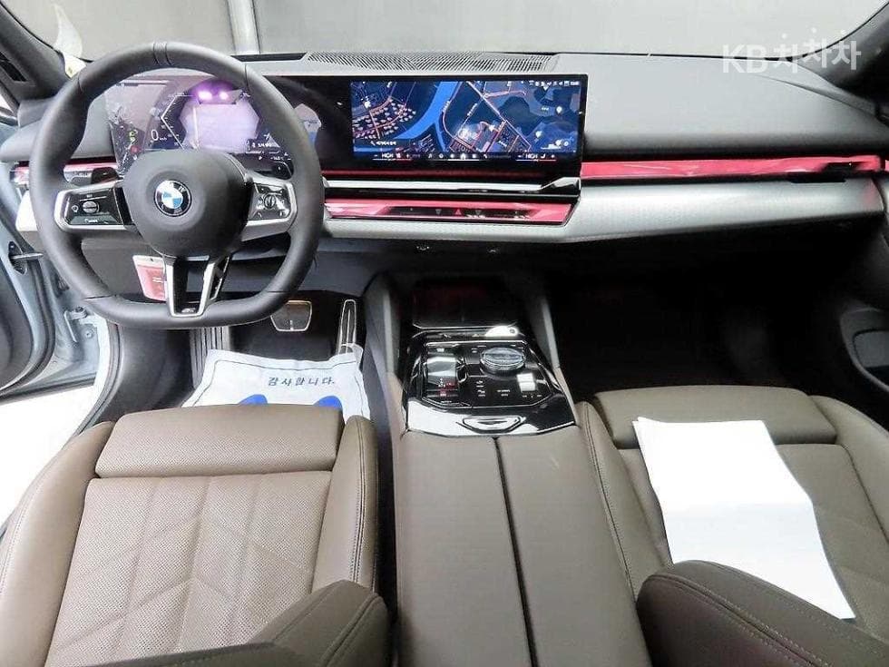 BMW New5 Series(G60)520i M Sport - 7