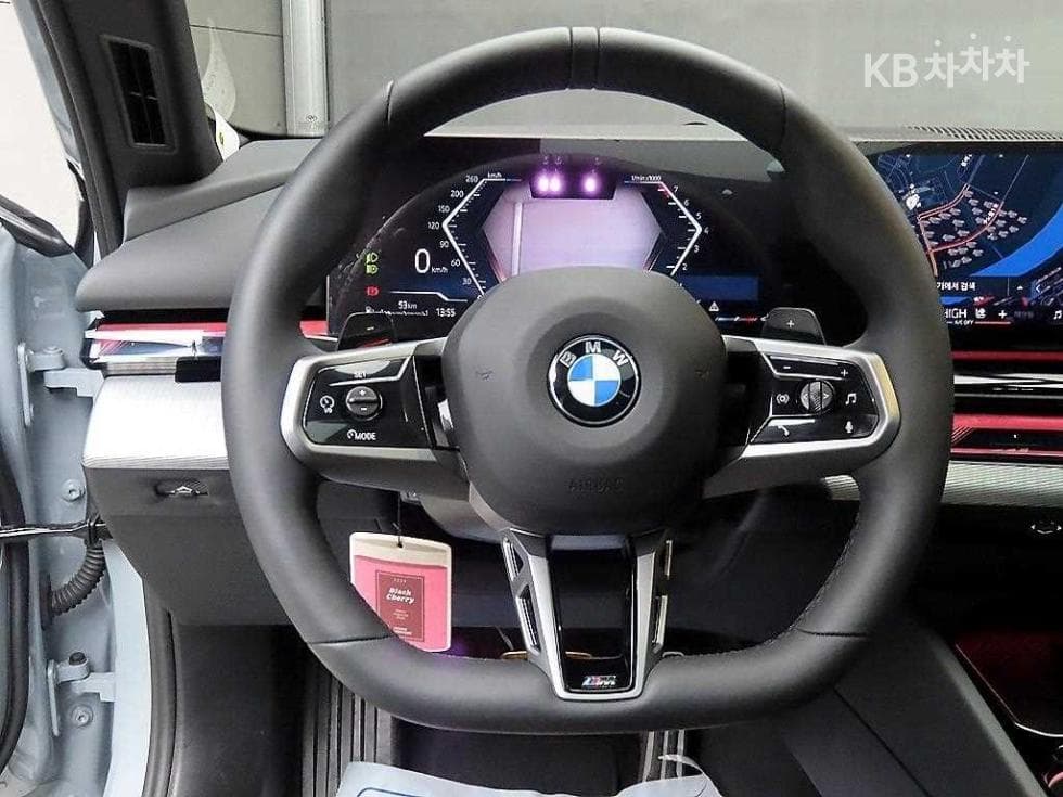 BMW New5 Series(G60)520i M Sport - 9