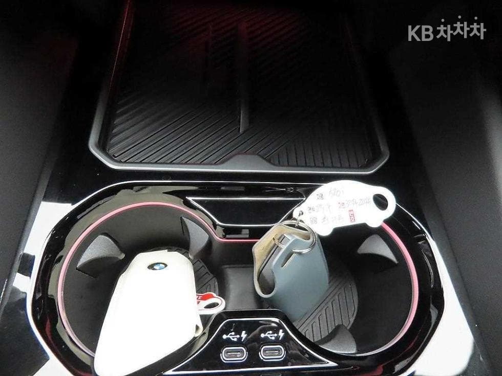 BMW New5 Series(G60)520i M Sport - 13