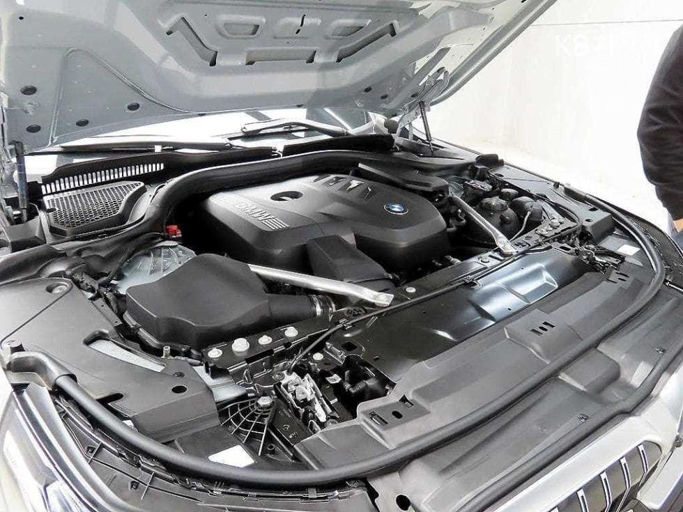 BMW New5 Series(G60)520i M Sport - 19