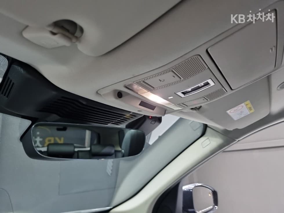 Land Rover 디스커버리 스포츠 Второ поколениеD200 S - 17