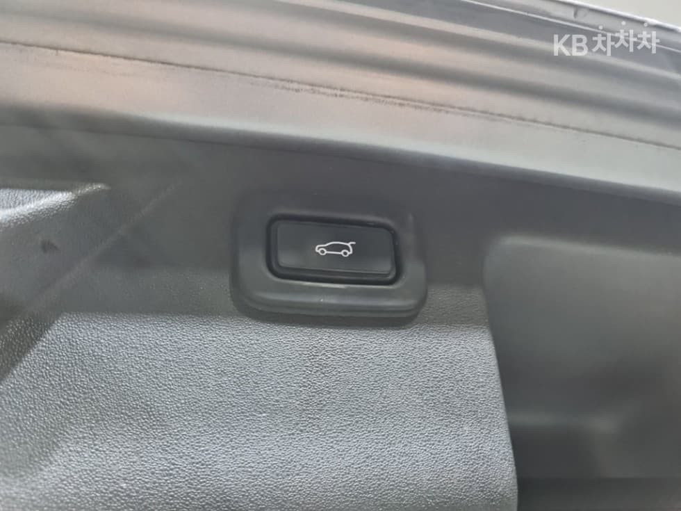 Land Rover 디스커버리 스포츠 Второ поколениеD200 S - 23