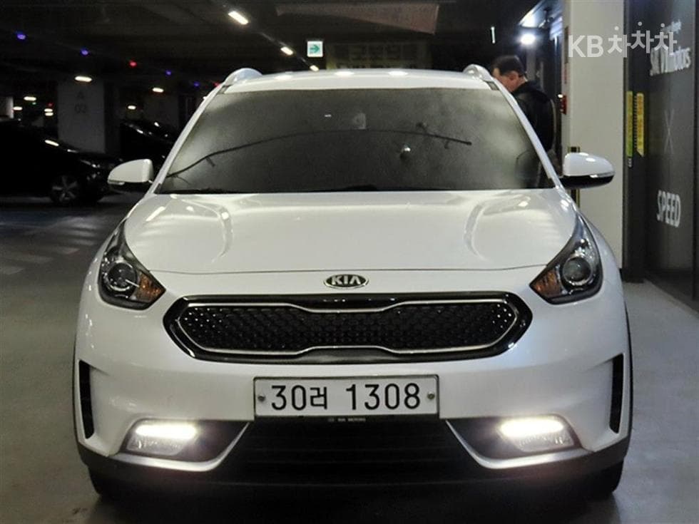 Kia Niro1.6 Prestige - 2