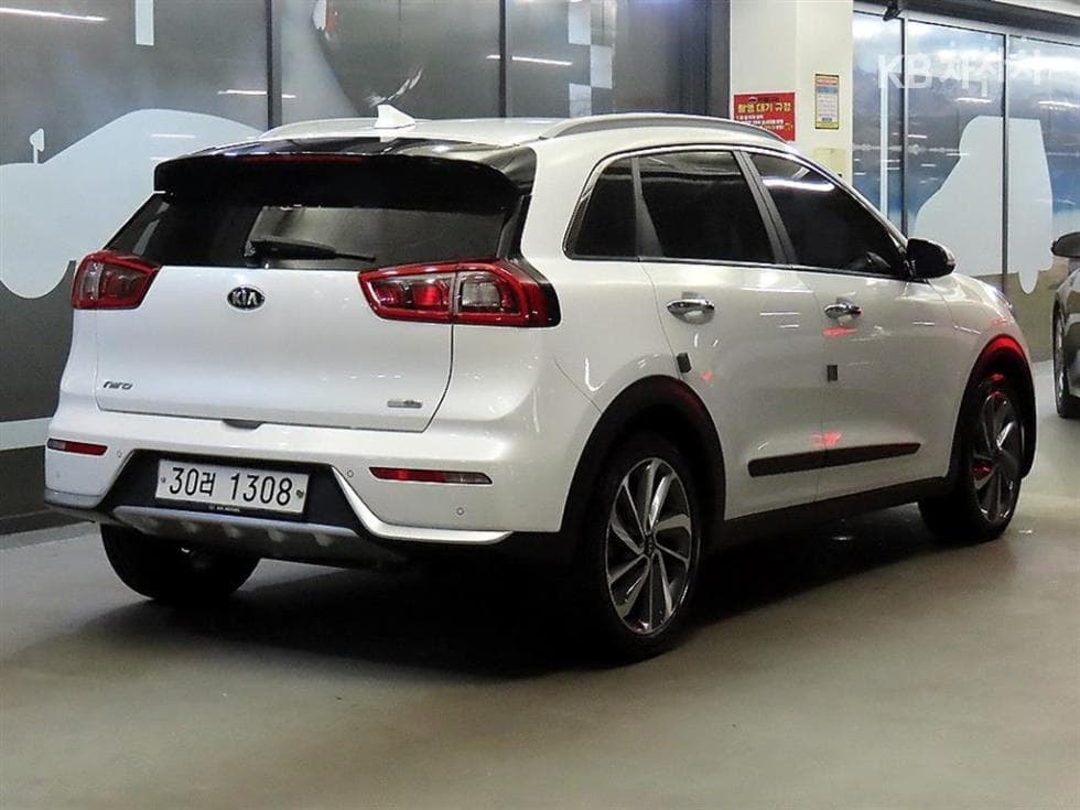 Kia Niro1.6 Prestige - 4