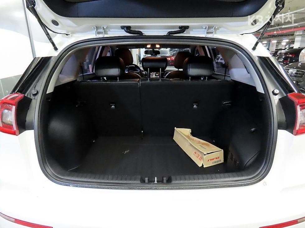 Kia Niro1.6 Prestige - 17