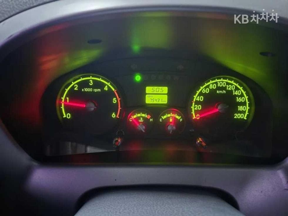 Kia Bongo 3 (light truck)워크스루Van - 10