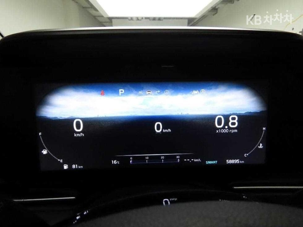 Kia Carnival 4th generationD2.2 9-seater Signature - 5
