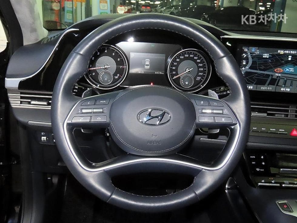 Хюндай The New (фейслифт) Grandeur (Azera)LPi 3.0 Exclusive - 8