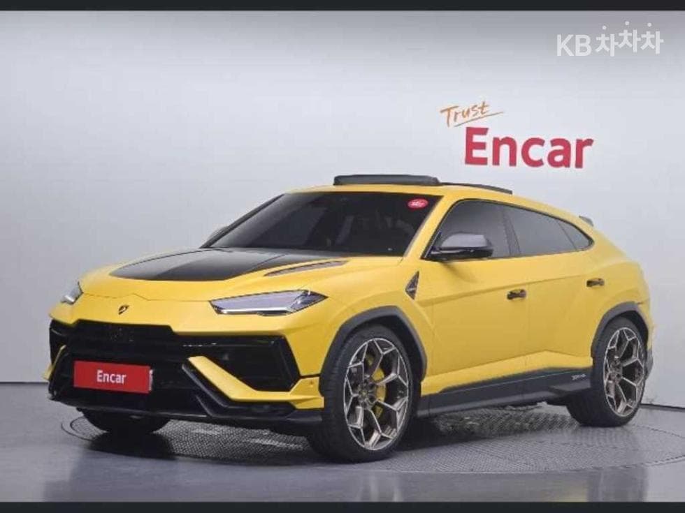람보르기니 우루스 퍼포만테 4.0 V8 - Image 1