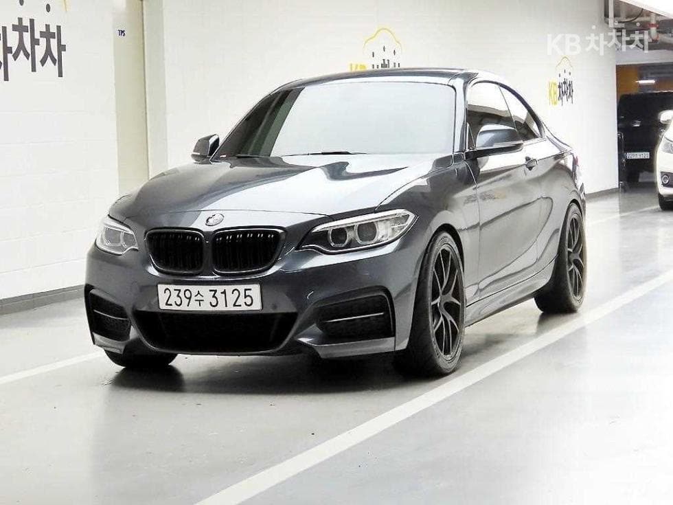 BMW 2시리즈220d Coupe M Sport Package F22 - 2