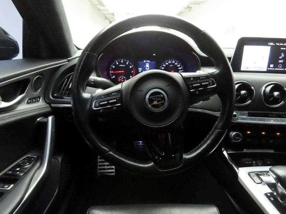Kia Stinger2.0 Turbo 2WD 플래티넘 - 8