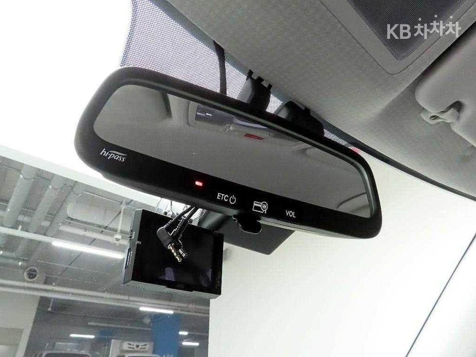 Hyundai Casper1.0 Gasoline 디 에센셜 - 17
