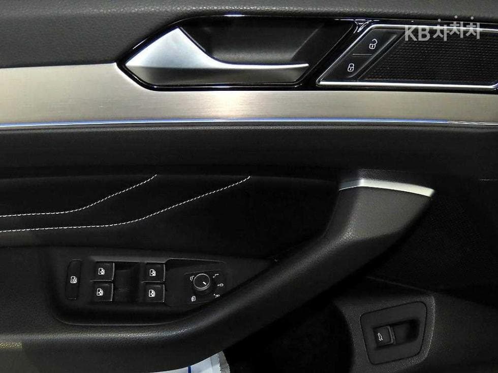 Volkswagen Passat GT2.0 Turbo Diesel Injection Prestige B8 - 14