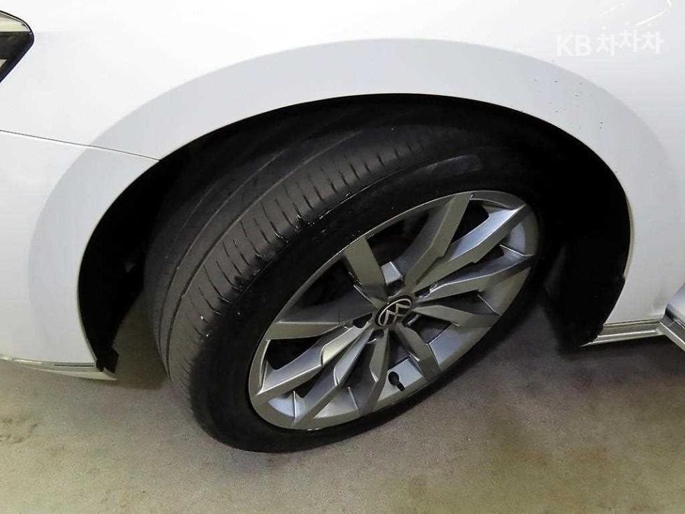 Volkswagen Passat GT2.0 Turbo Diesel Injection Prestige B8 - 20