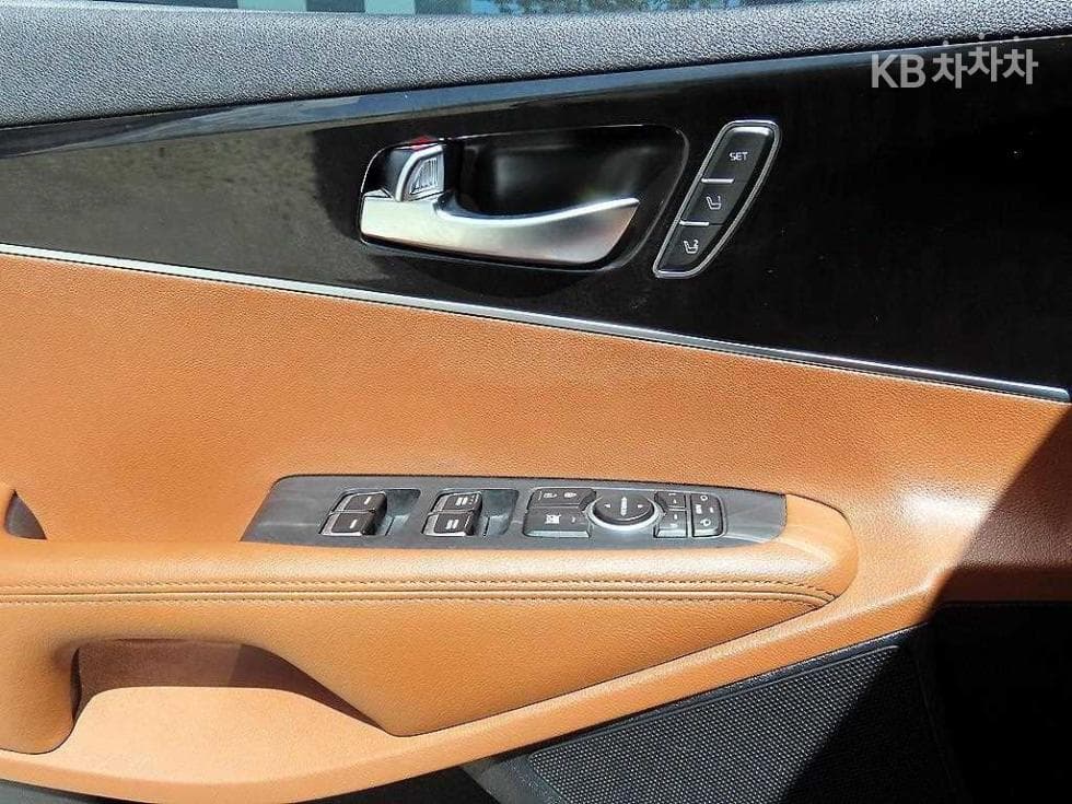 Kia The New (facelift) Sorento2.2 Diesel 2WD 마스터 - 11