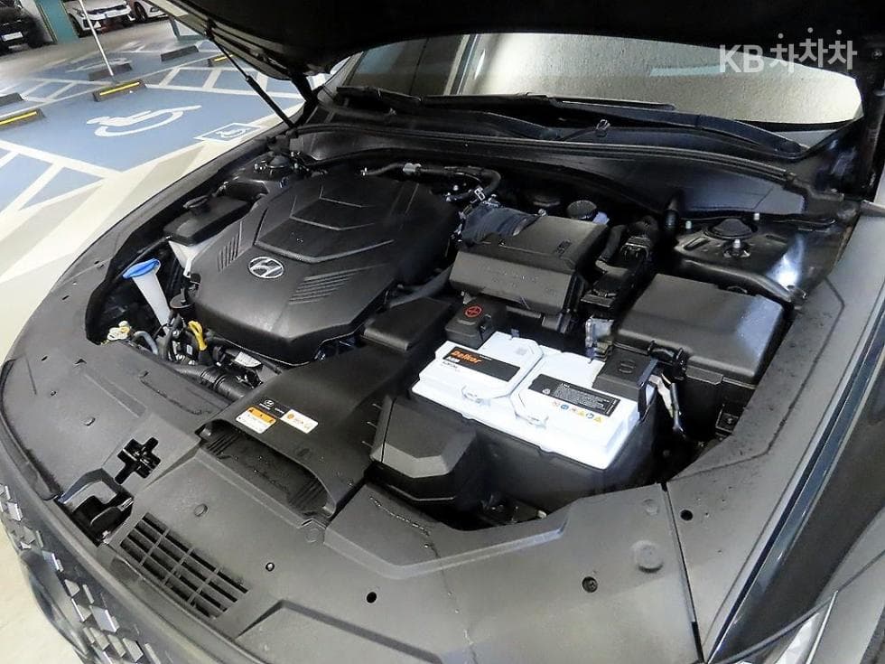 Hyundai The New (facelift) Grandeur (Azera)3.3 Calligraphy - 19