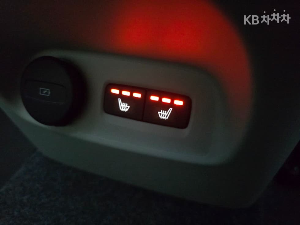 Volvo XC40B4 AWD Ultra Bright - 18