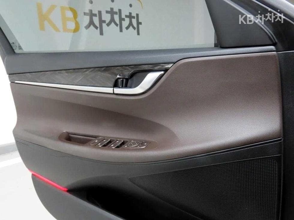 Hyundai Grandeur (Azera)IG2.4 Premium Standard - 12