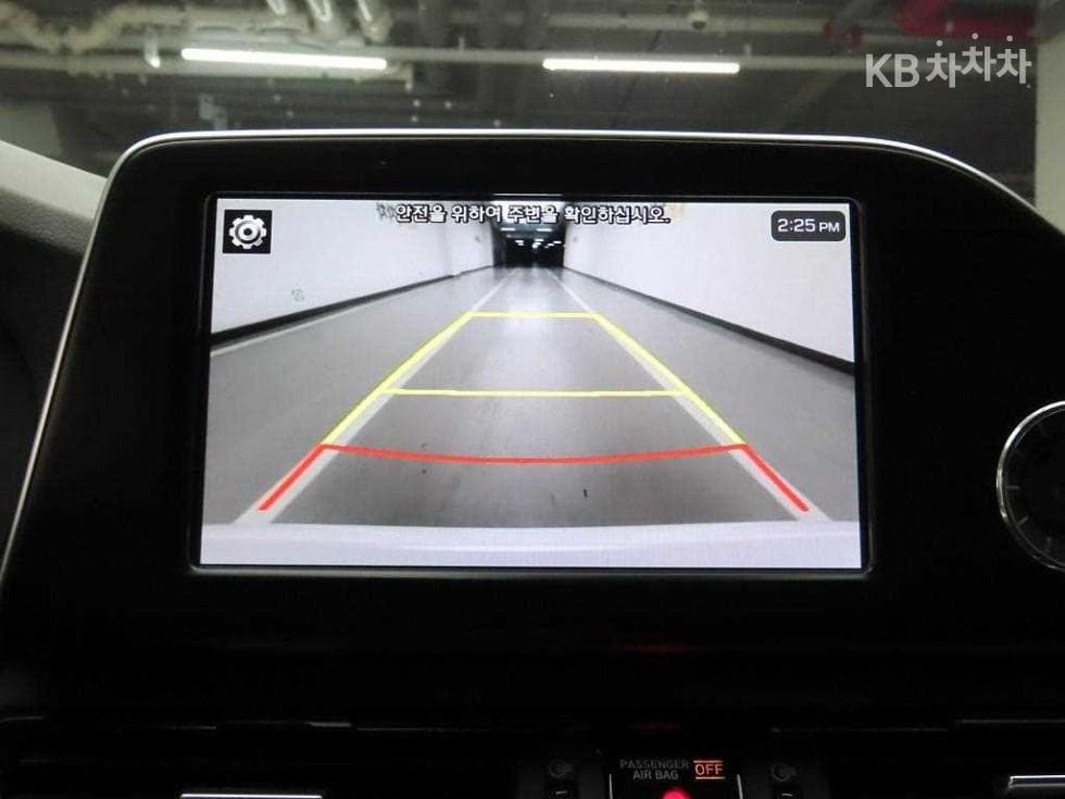 Hyundai Grandeur (Azera)IG2.4 Premium Standard - 16