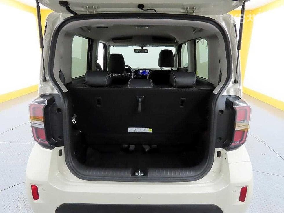 Kia The New (facelift) Kia Ray (van)1.0 Gasoline Trendy - 18