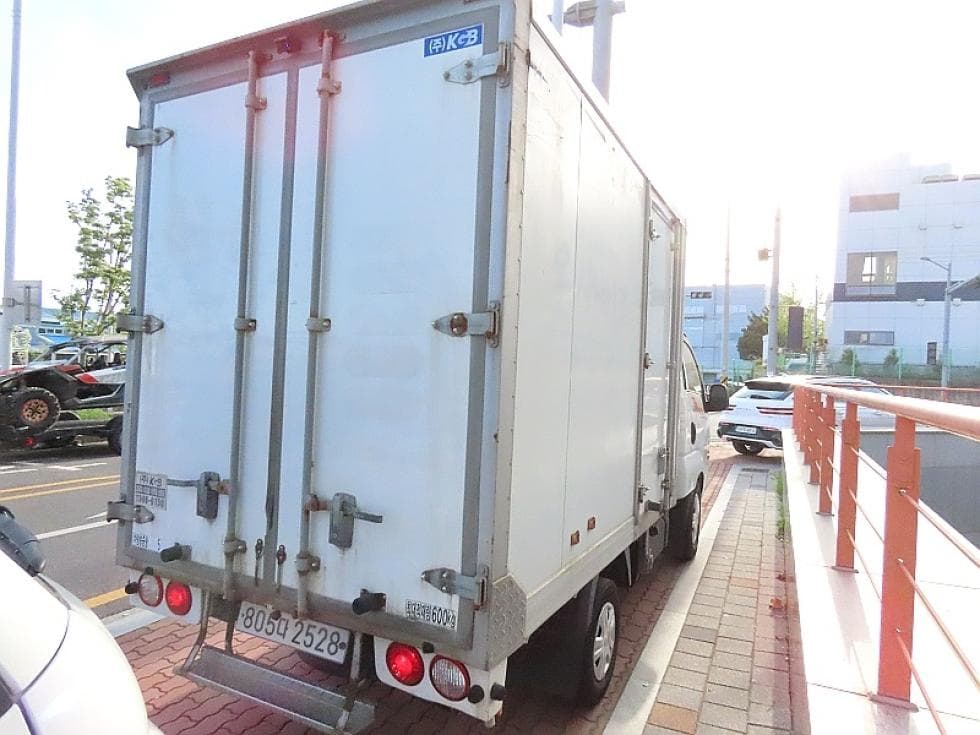 Kia Bongo 3 (light truck)1 Ton Extra Long King Cab CRDi - 5
