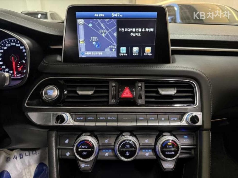 Genesis G702.0T AWD Elite - 11