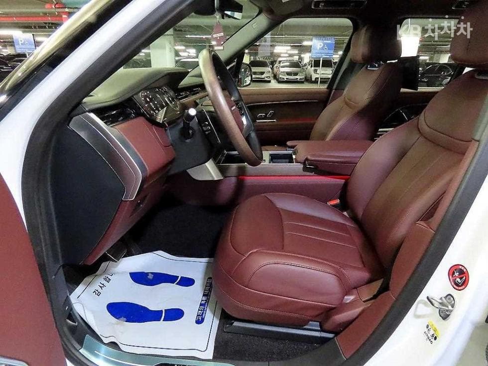 Land Rover The New (фейслифт) Range Rover(L460)P550e Autobiography SWB - 6