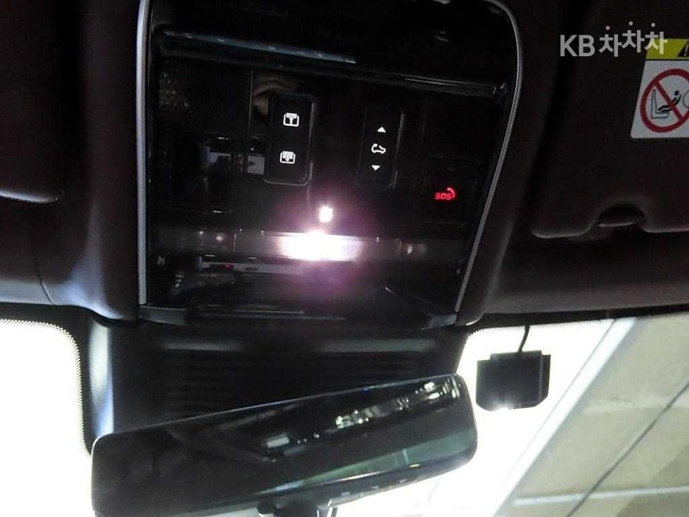 Land Rover The New (фейслифт) Range Rover(L460)P550e Autobiography SWB - 13