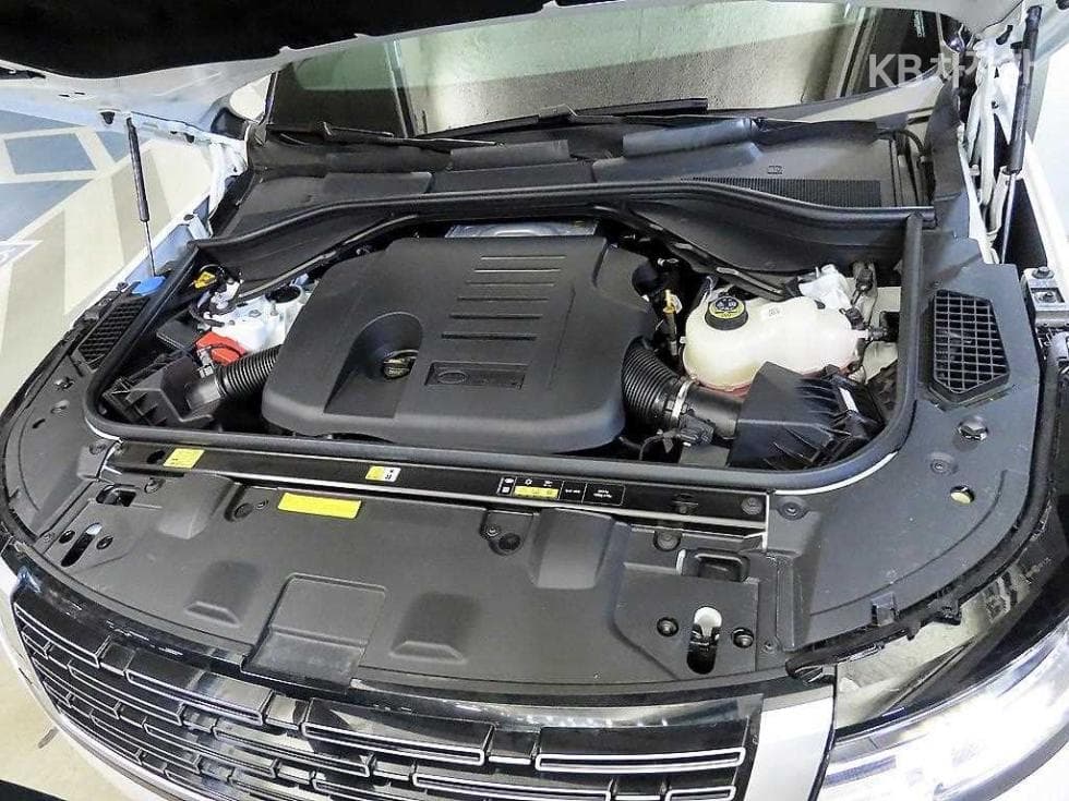 Land Rover The New (фейслифт) Range Rover(L460)P550e Autobiography SWB - 19