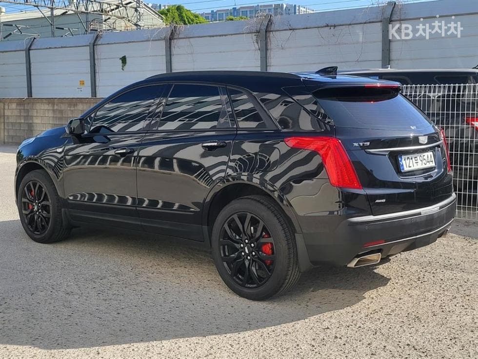 캐딜락 XT53.6 Premium - 3