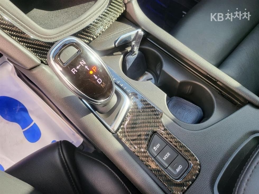 캐딜락 XT53.6 Premium - 10