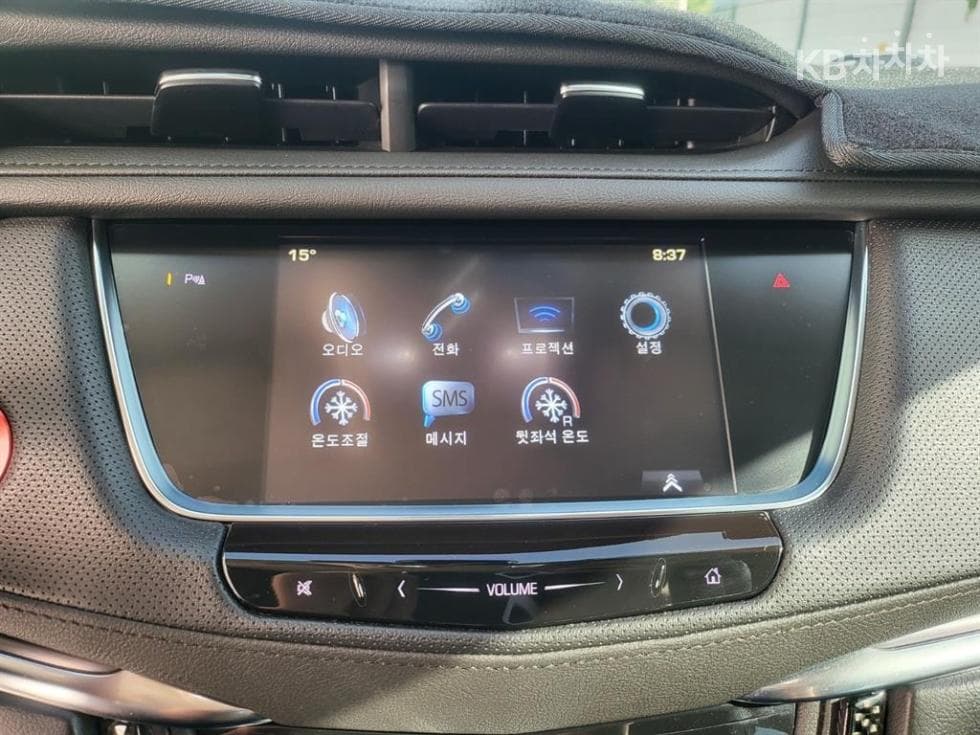 캐딜락 XT53.6 Premium - 11